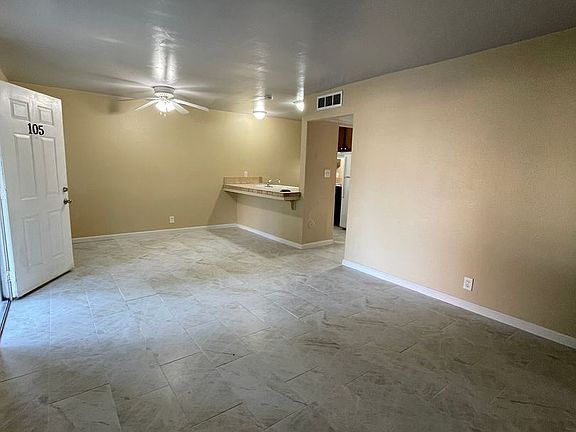2nd image of 2325 E Shaw Ave APT 105