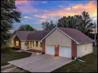 560 NE 115th Rd, Warrensburg, MO 64093