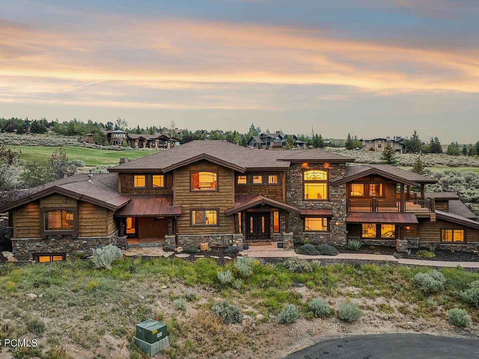 1st image of 2658 E Cliff Rose Ct