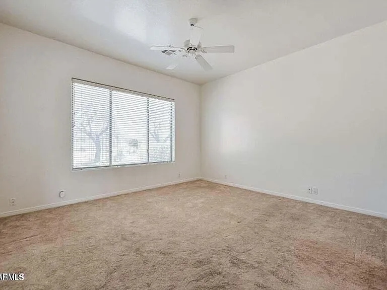 7585 E Balao Dr — Photo 19