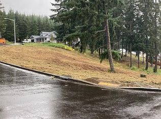 24721 Aspen Ridge Dr, Veneta, OR 97487