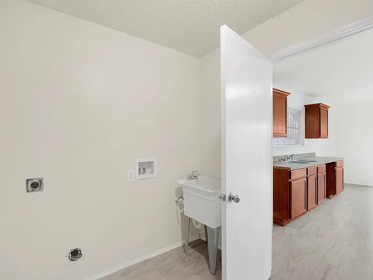 2900 Pima Ln — Photo 20