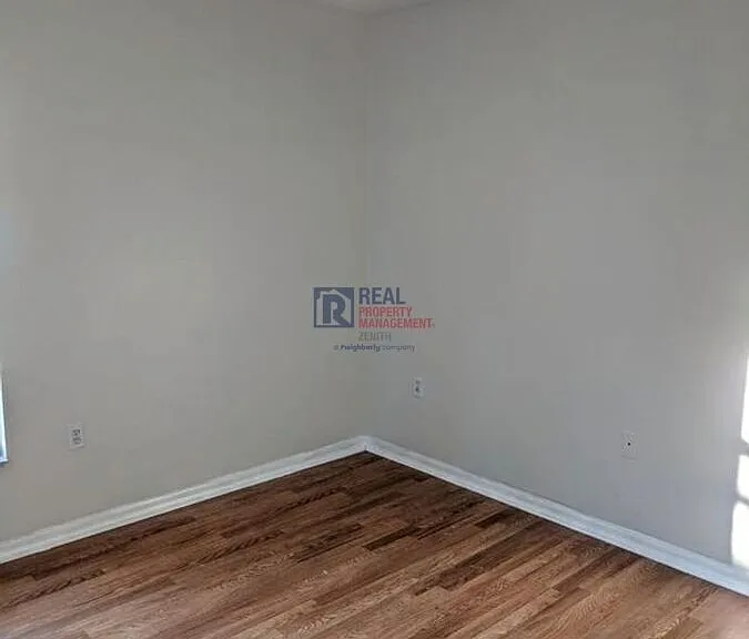 10128 Heather Sound Dr — Photo 14