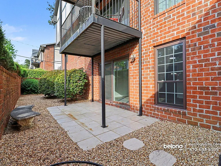 6851 Roswell Rd #O26 — Photo 12
