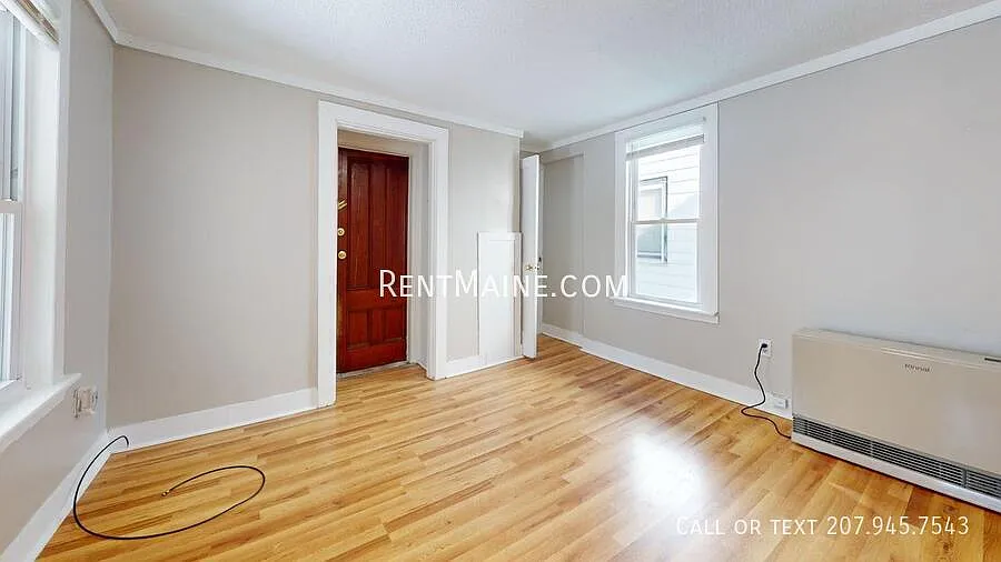 3 bed, 926 sqft, $1,650 — Photo 4