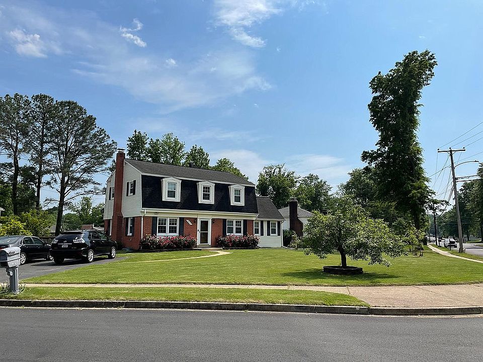 2nd image of 5617 Buckingham Palace Ct