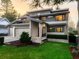 1877 126th St, Surrey, BC V4A3P4