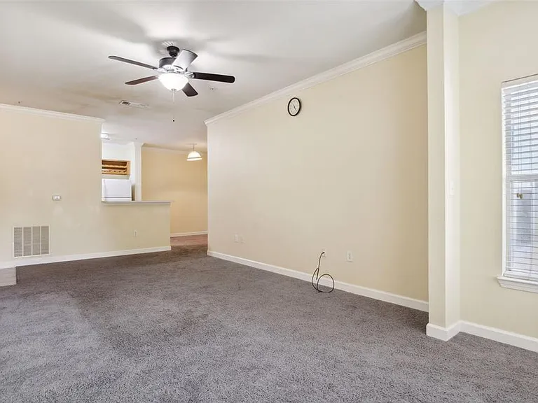 18332 Bridle Club Dr #18332 — Photo 7