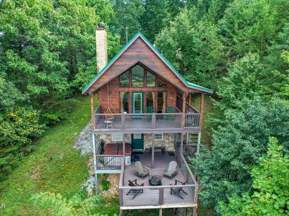 3813 Glenview Way, Sevierville, TN 37862