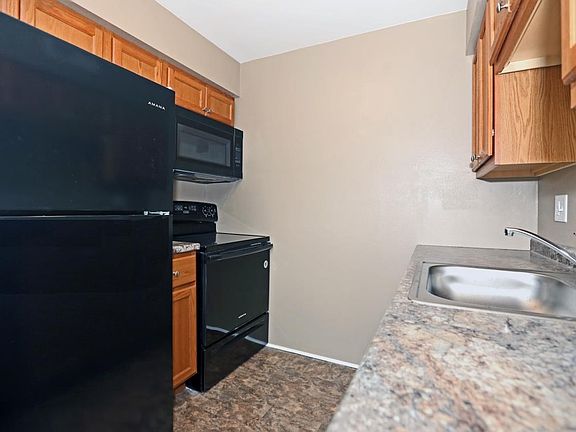 5th image of 8443 New Hampshire Ave