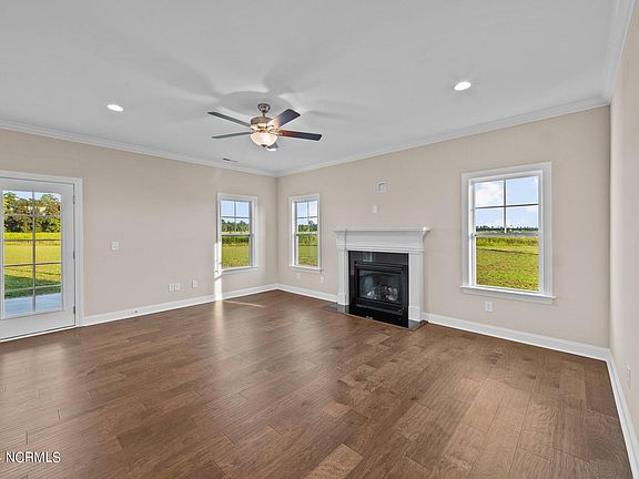 5th image of 348 Shortleaf Drive