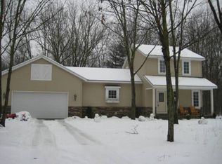 5722 Shearer Rd, Greenville, MI 48838