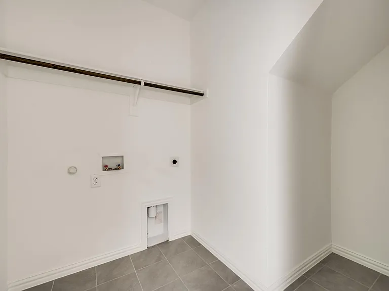 1820 Purtis Creek Dr — Photo 19