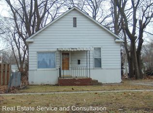 2137 E Jackson St, Springfield, IL 62703