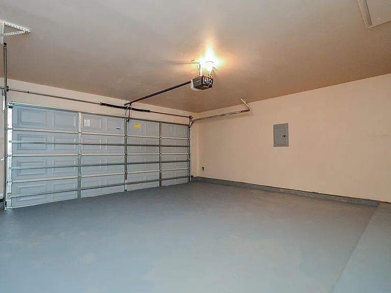 14410 Pelican Marsh Dr — Photo 32