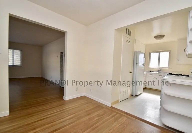 1504 Vallejo Ave #2 — Photo 5