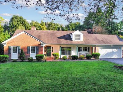 1421 Meadowbrook Rd, Lancaster, PA, 17603