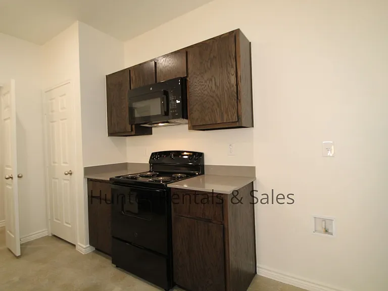 1810A Ponca Trce — Photo 8