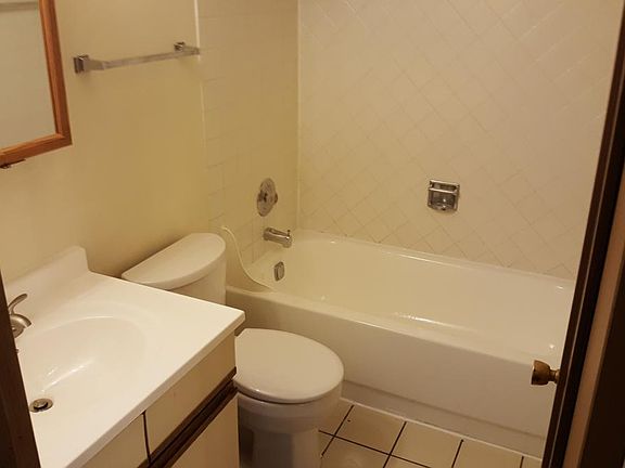 5th image of 692 Quincy Bridge Ln APT 102