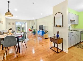 200 Captains Row APT 106, Chelsea, MA 02150