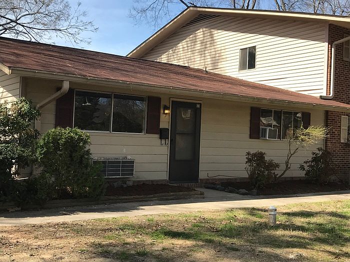 1st image of 130 S Estes Dr #C