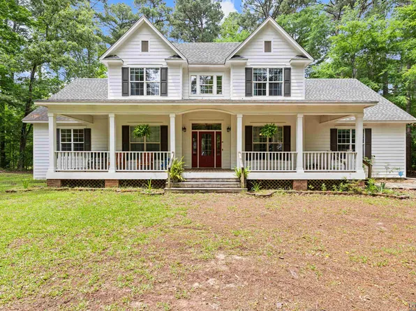 135 Wagon Wheel Rd, Kilgore, TX 75662