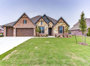 1613 Bearpath Way, Gunter, TX 75058