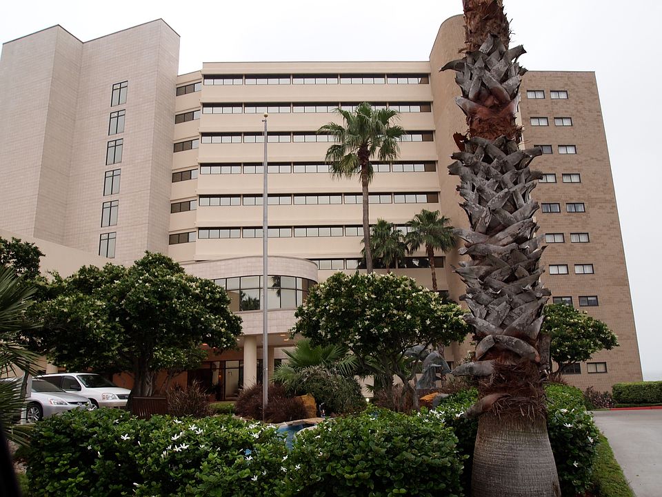 1st image of 4350 Ocean Dr #A-505