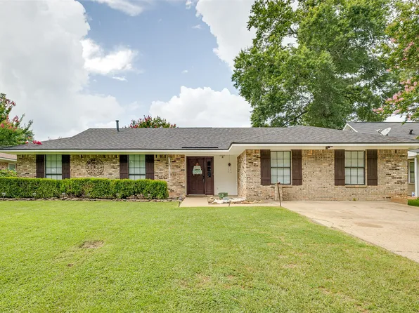 114 Eastwood Dr, Haughton, LA 71037
