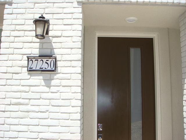 1st image of 27250 W Red Willow Ct
