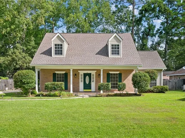 210 Trinity Ln, Mandeville, LA 70471