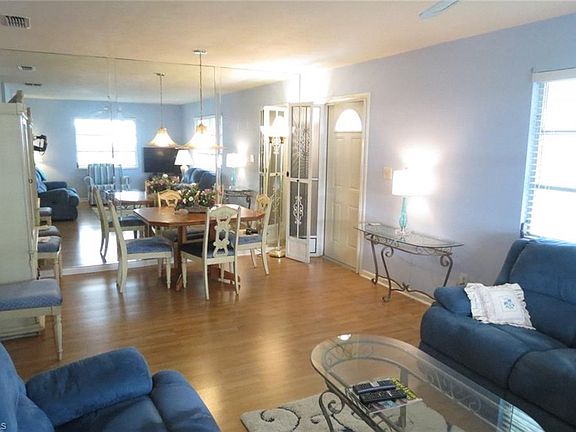 5th image of 50 Heath Aster Ln