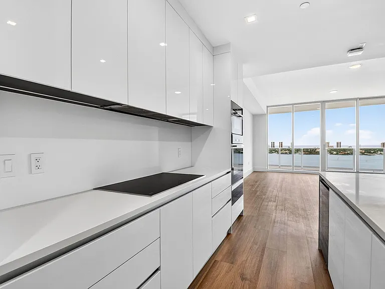 220 Lake Shore Dr #1506 — Photo 3