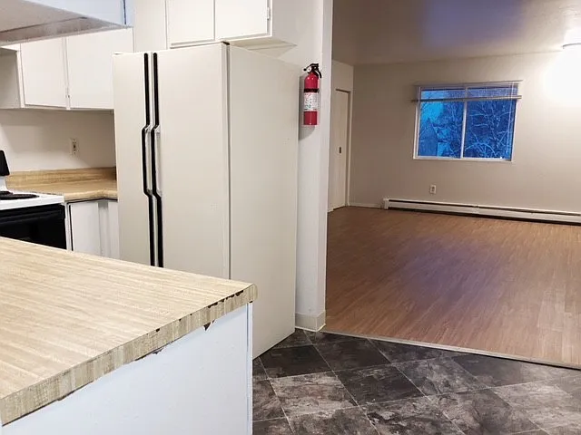 1011 W 76th Ave — Photo 12