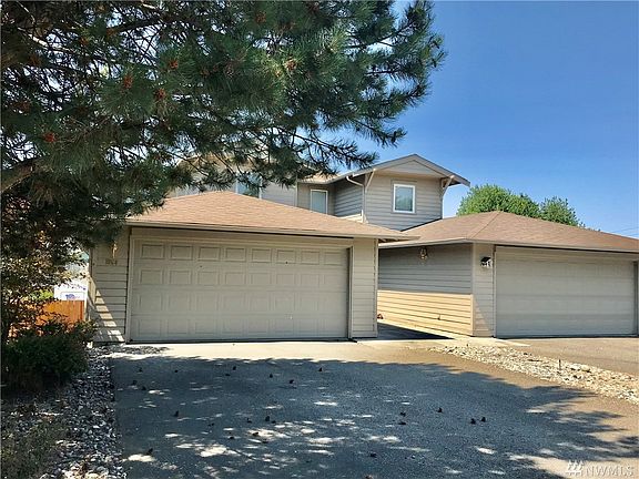 Front view ~ Nice double car garage
