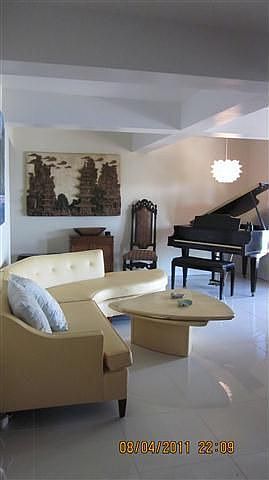 1st image of 225 Pompano Dr SE APT B