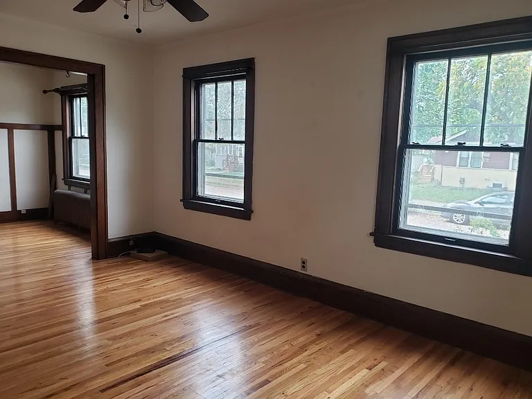 2100 Fairmont Ave SE #2 — Photo 3
