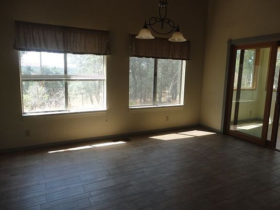 2nd image of 3690 Farris Ct