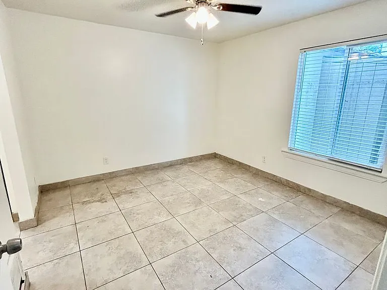 4960 Clairemont Mesa Blvd #104 — Photo 4