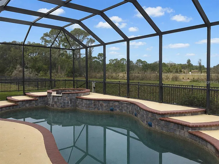 5570 Rock Dove Dr — Photo 37