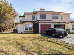 101 Strathmore Court Dr, Coram, NY 11727