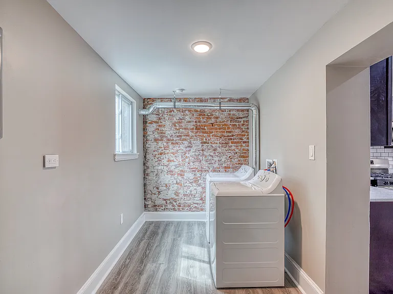 4834 Olive St — Photo 7