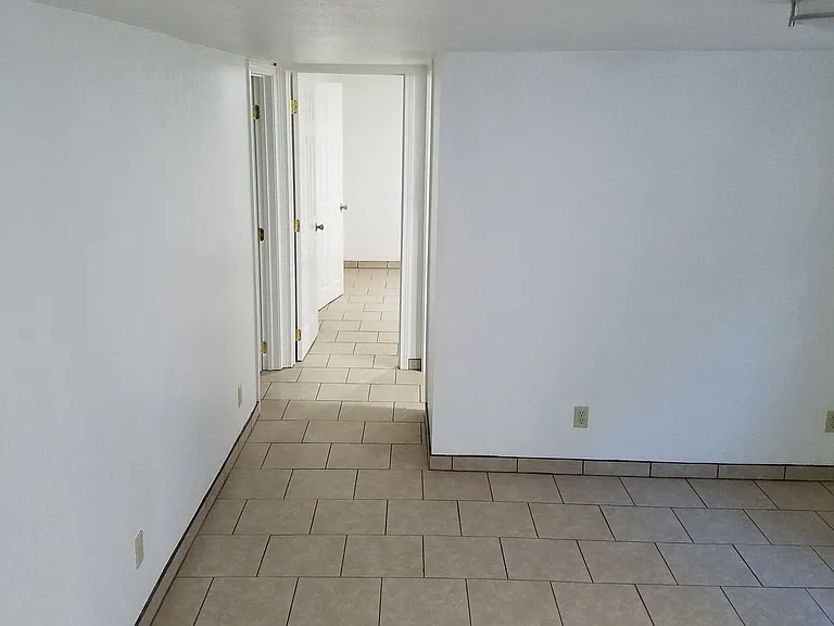 402 S Pearl St #2 — Photo 11