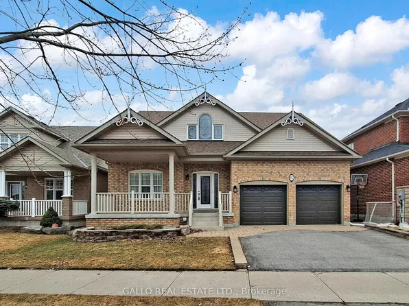 82 Bayberry St, Whitchurch Stouffville, ON L4A 0E2