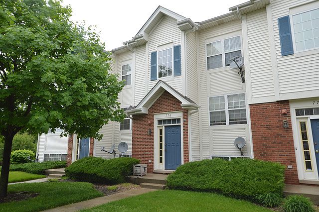 1st image of 776 River Walk Dr #776