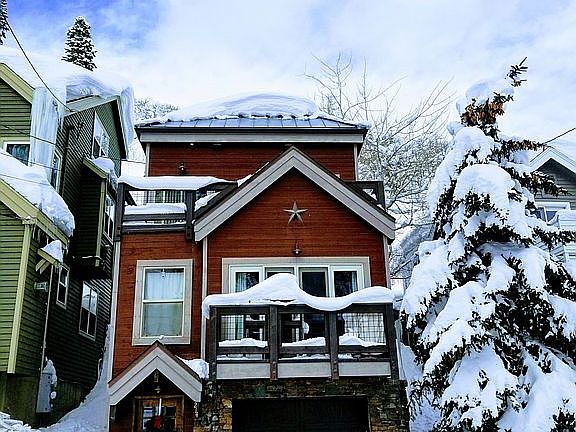 2nd image of 214 Daly Ave
