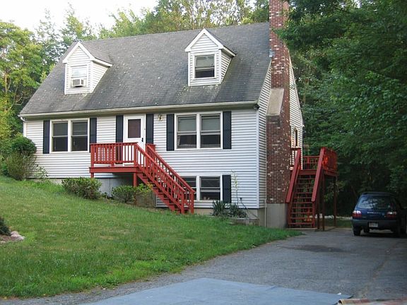 Nice long driveway
