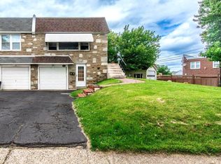 1147 Medway Rd, Philadelphia, PA 19115