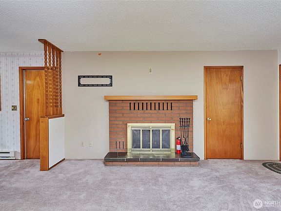 5th image of 2903 NE Rozewood Drive