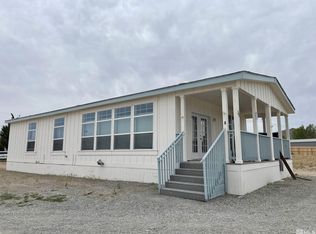11 Overland Ln, Yerington, NV